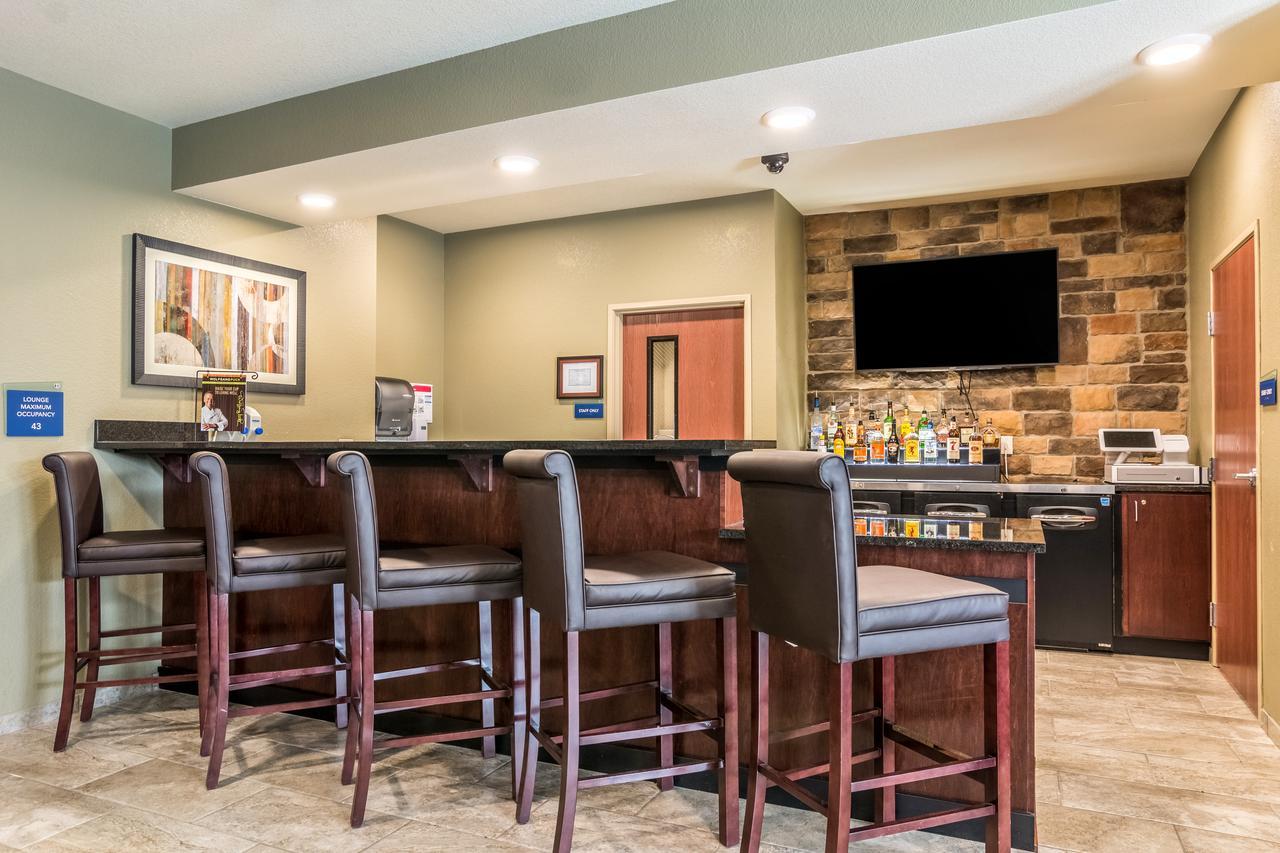 Cobblestone Hotel&Suites - Greenville Buitenkant foto