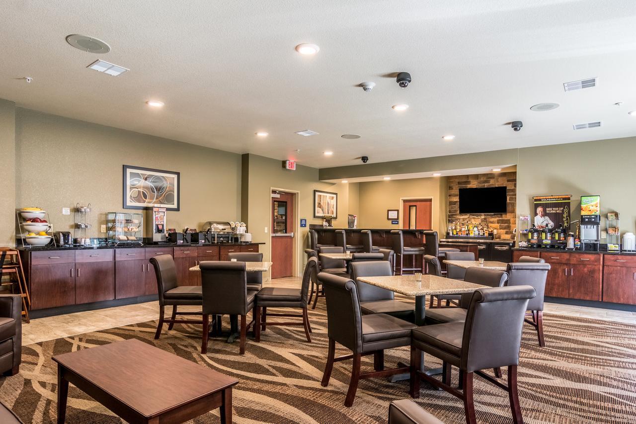 Cobblestone Hotel&Suites - Greenville Buitenkant foto