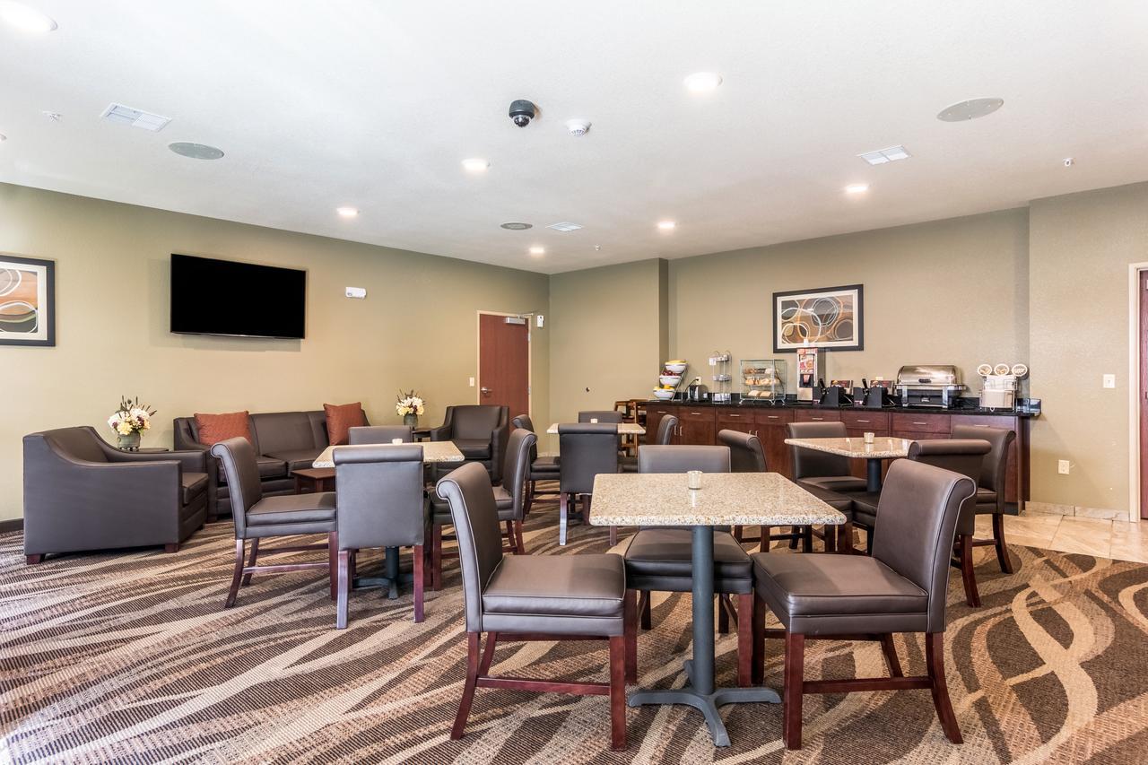 Cobblestone Hotel&Suites - Greenville Buitenkant foto