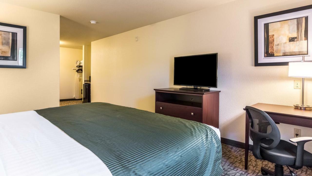 Cobblestone Hotel&Suites - Greenville Buitenkant foto