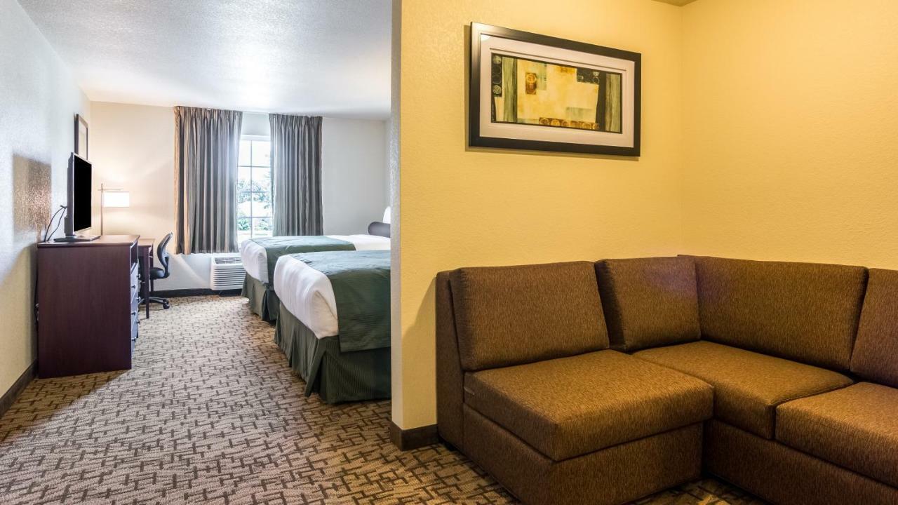 Cobblestone Hotel&Suites - Greenville Buitenkant foto