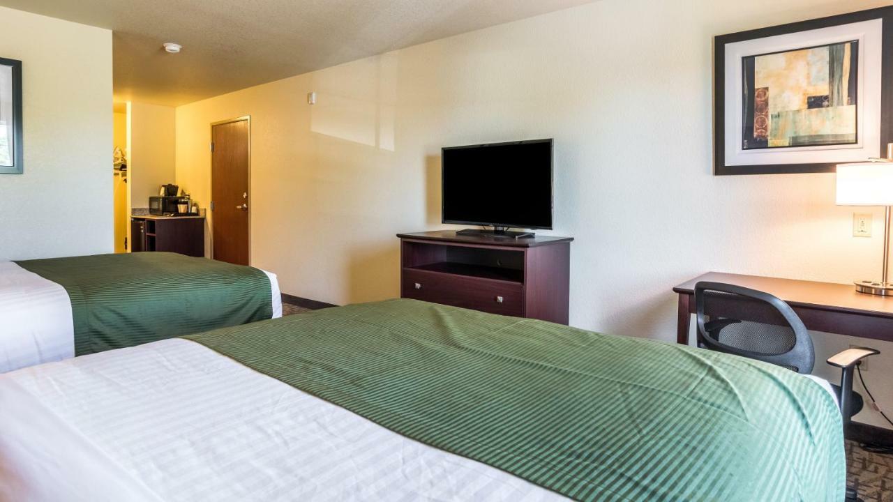 Cobblestone Hotel&Suites - Greenville Buitenkant foto
